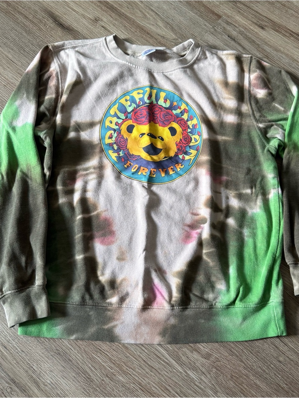 Grateful Dead Beige Sweatshirt with Multicolor Psychedelic Graphic